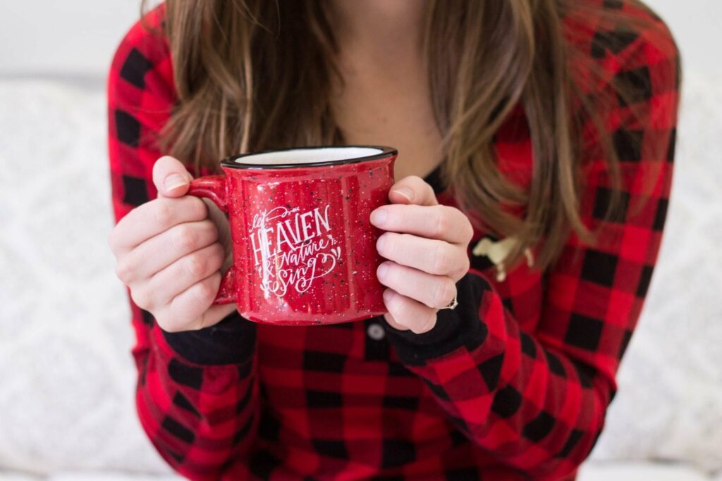 Coffee date with Lindsay Letters Mug "Let Heaven and Nature Sing!" I love the reminder. 