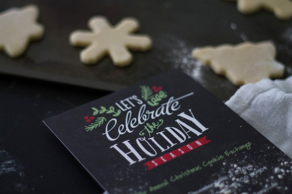 Love these fun annual Christmas Cookie Party invitations! I love how they have a party every year - It would be great to get something like this  together! 