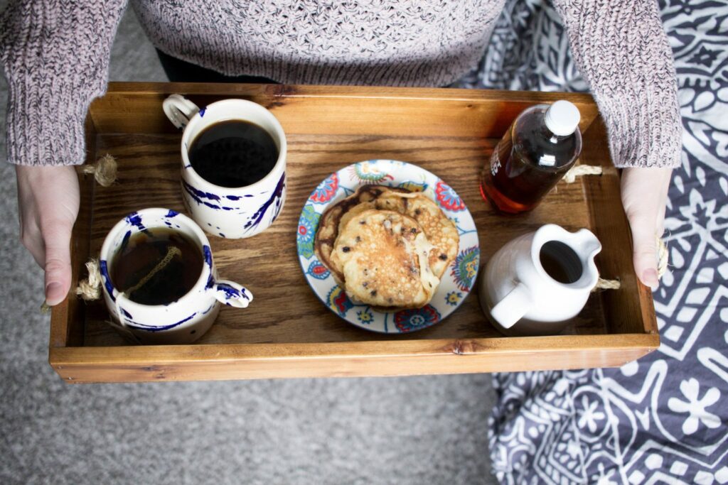 Breakfast in Bed with Huckberry - what a great idea for Valentine's day this year!! 