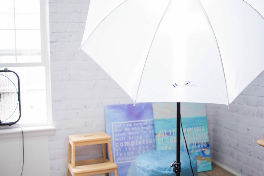 DIY Home Photography Studio with @wallsneedlove