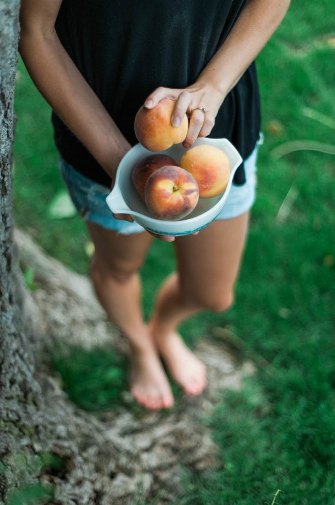 Fresh Backyard Peaches #drinkgooddogood