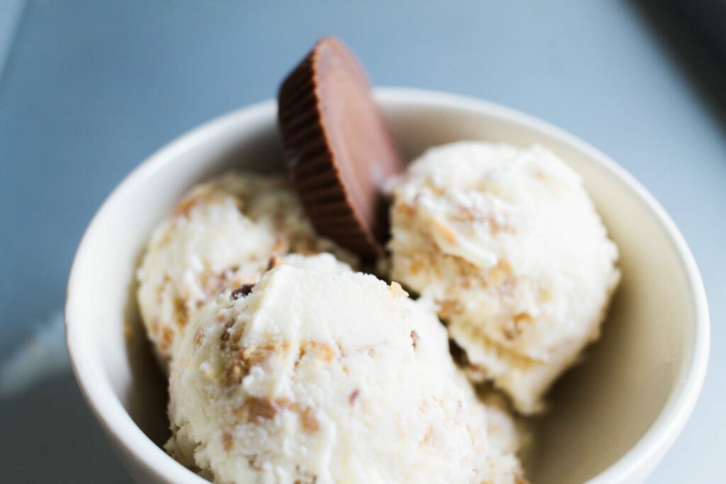 Homemade Reese's Peanut Butter Ice Cream Recipe! So easy & way tasty! 