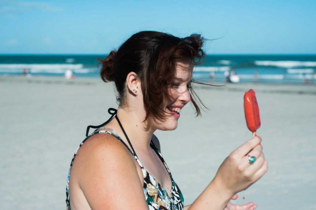 Florida Beaches - styling cool with Outshine Fruit & Yogurt Bars! 