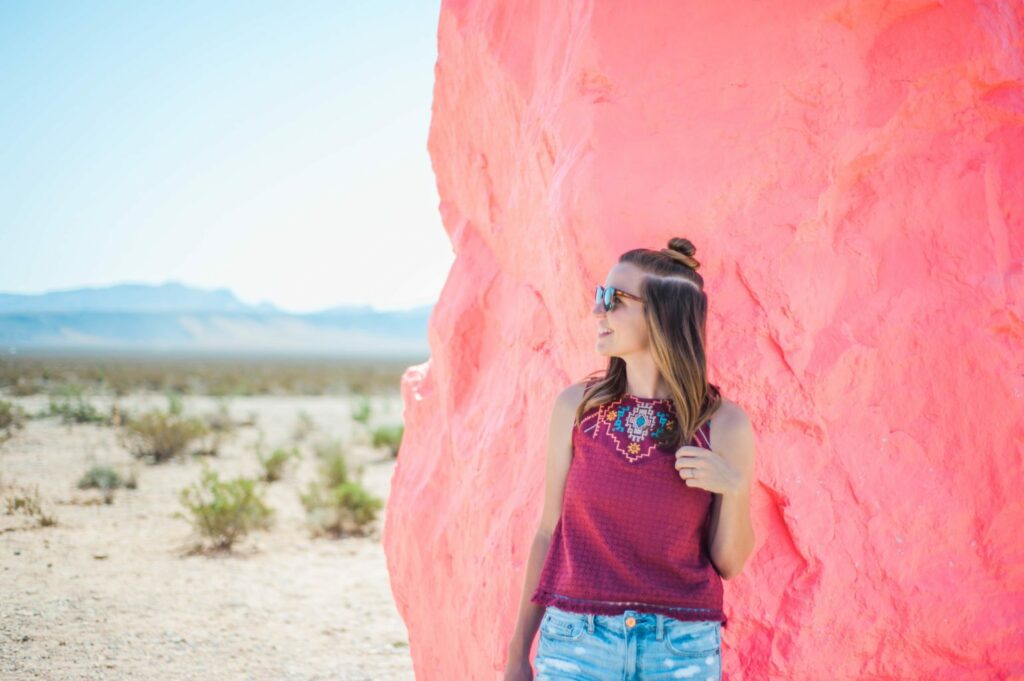 Love this fun neon desert style! That top is so perfect for hot summer!  location: seven magic mountains 