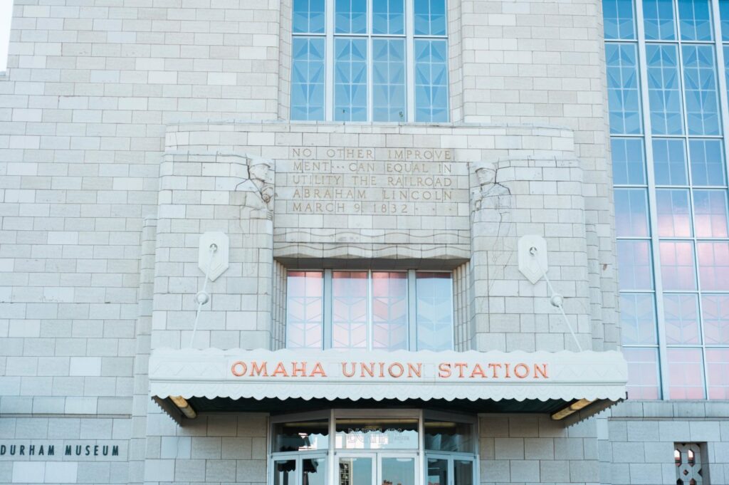 A weekend in Omaha, NE! So much to do, so much to see. All the best places and everything we did. (click through to read more) #visitnebraska #nebraskanice @NebraskaTourism #ad