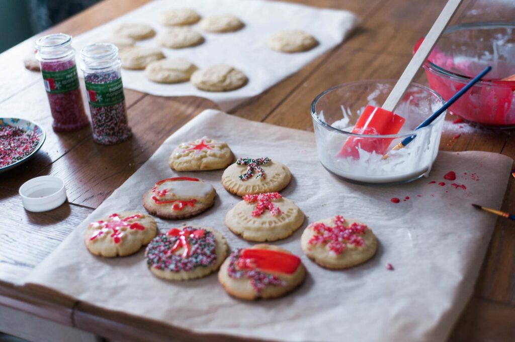 Christmas Sugar Cookies & A Christmas Cookie recipe @Bob’s Red Mill #BobsHolidayCheer (click through for recipe)