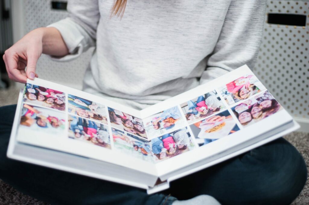 Create a Yearbook for your life ( yearbooks shouldn't just be for high schoolers!) #mixbook