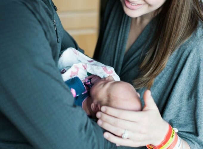 Fresh 48 hospital newborn photoshoot