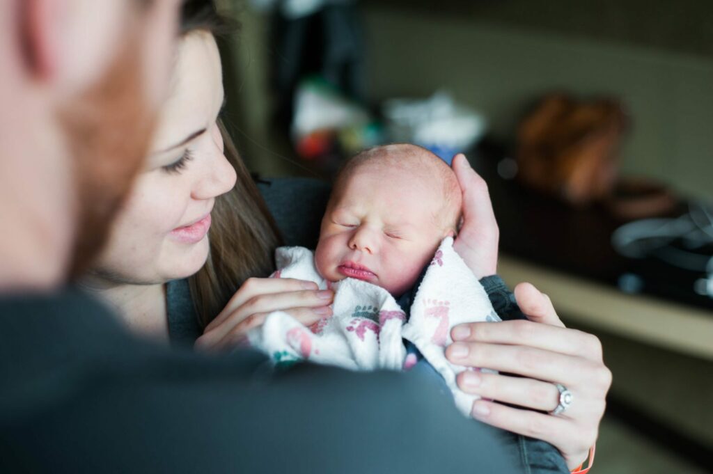 Fresh 48 hospital newborn photoshoot