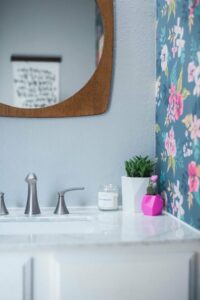 Guest Bathroom Reveal - We remodeled our guest bathroom and this before and after is so fun!