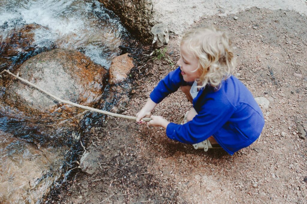 Nurture Wonder and get outside with Clif Kid and Lifestyle Blogger Elizabeth Mayberry of Oak + Oats 