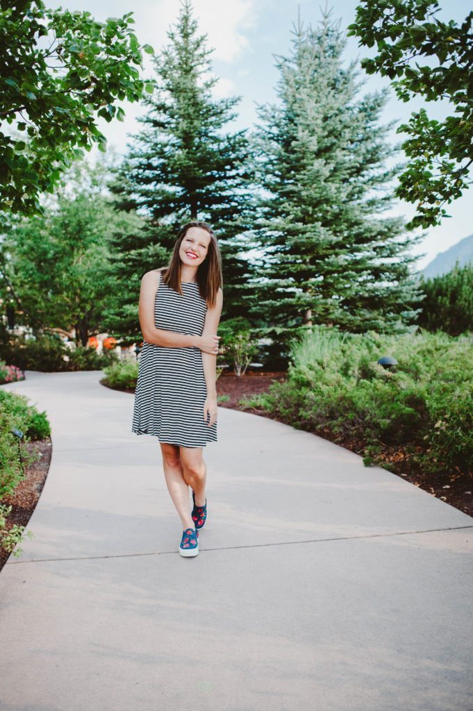 Girl Boss Elizabeth Mayberry of Oak + Oats working and snacking on Coco-Roons! 