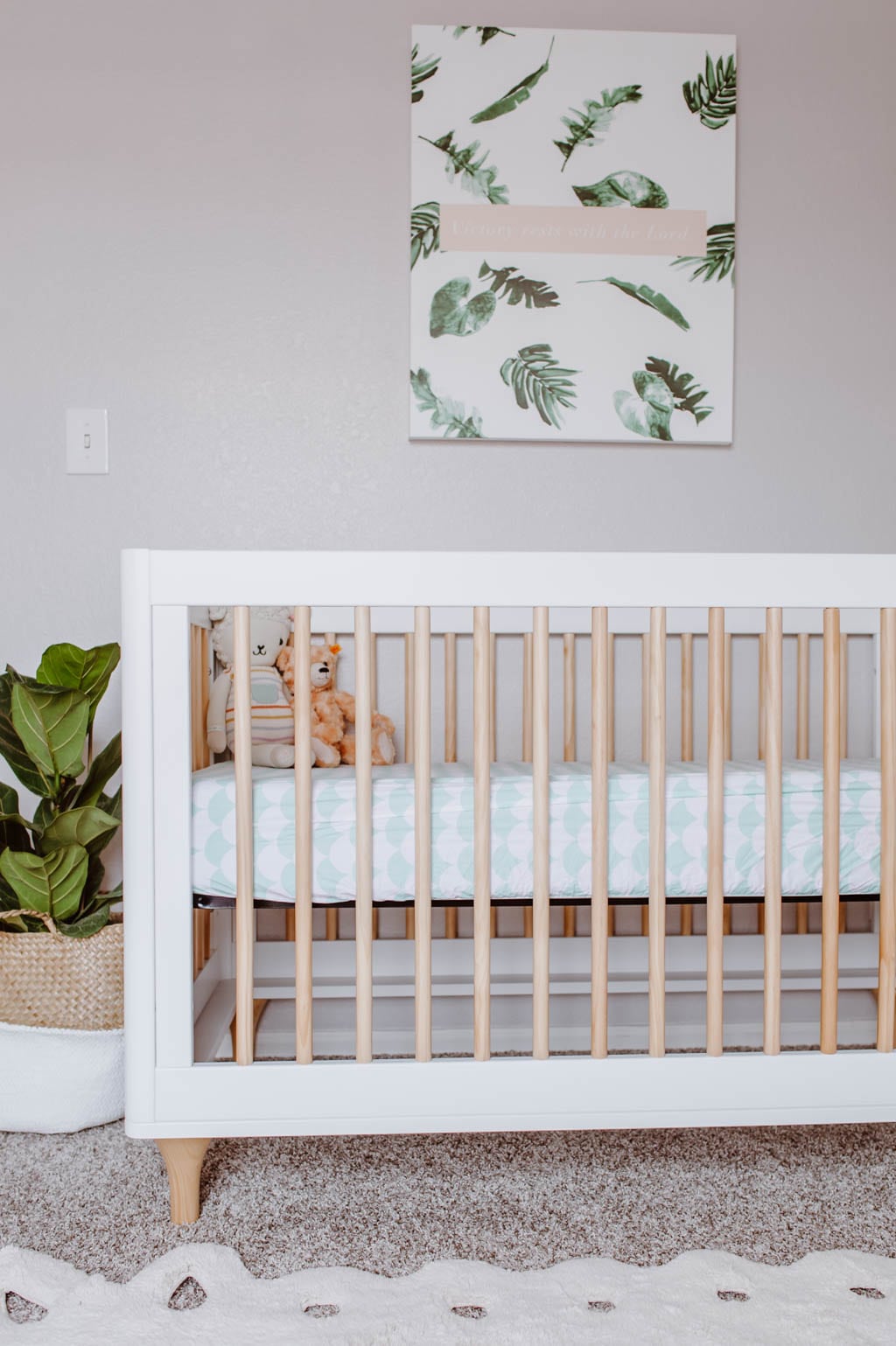 Babyletto Lolly 3-in-1 Convertible Crib in White/Natural