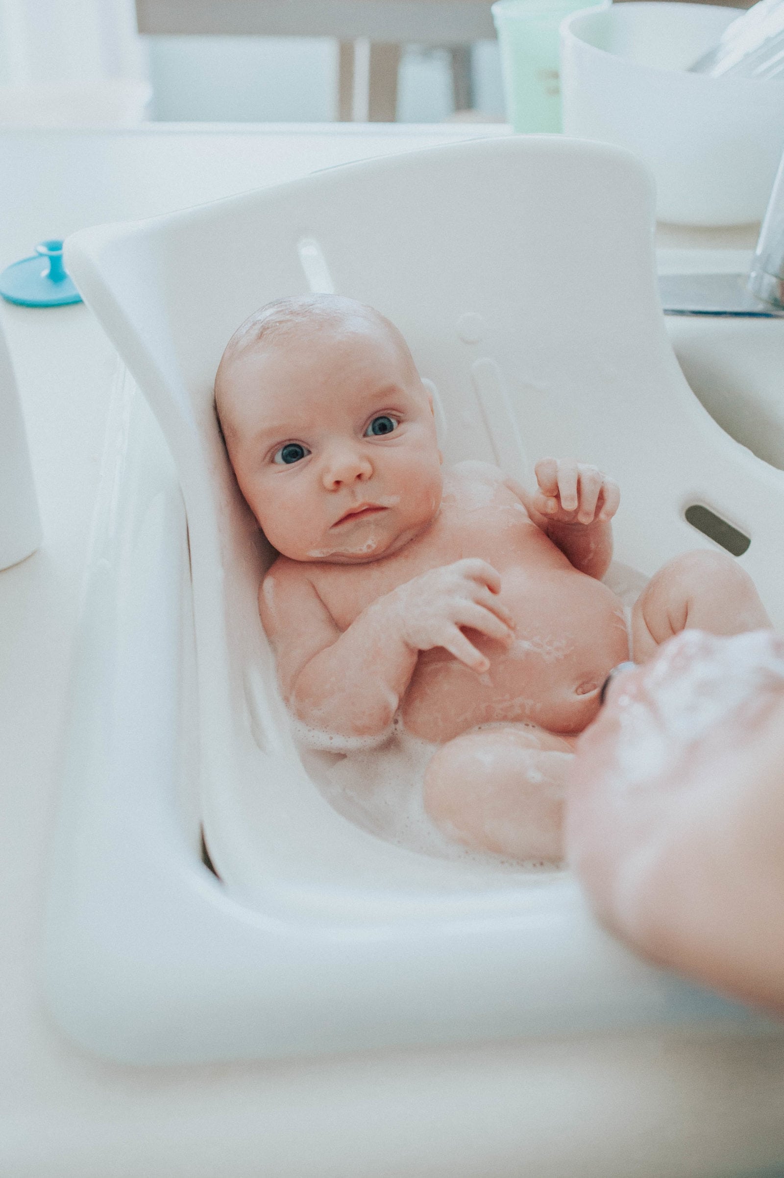 Baby's first bath clearance in tub