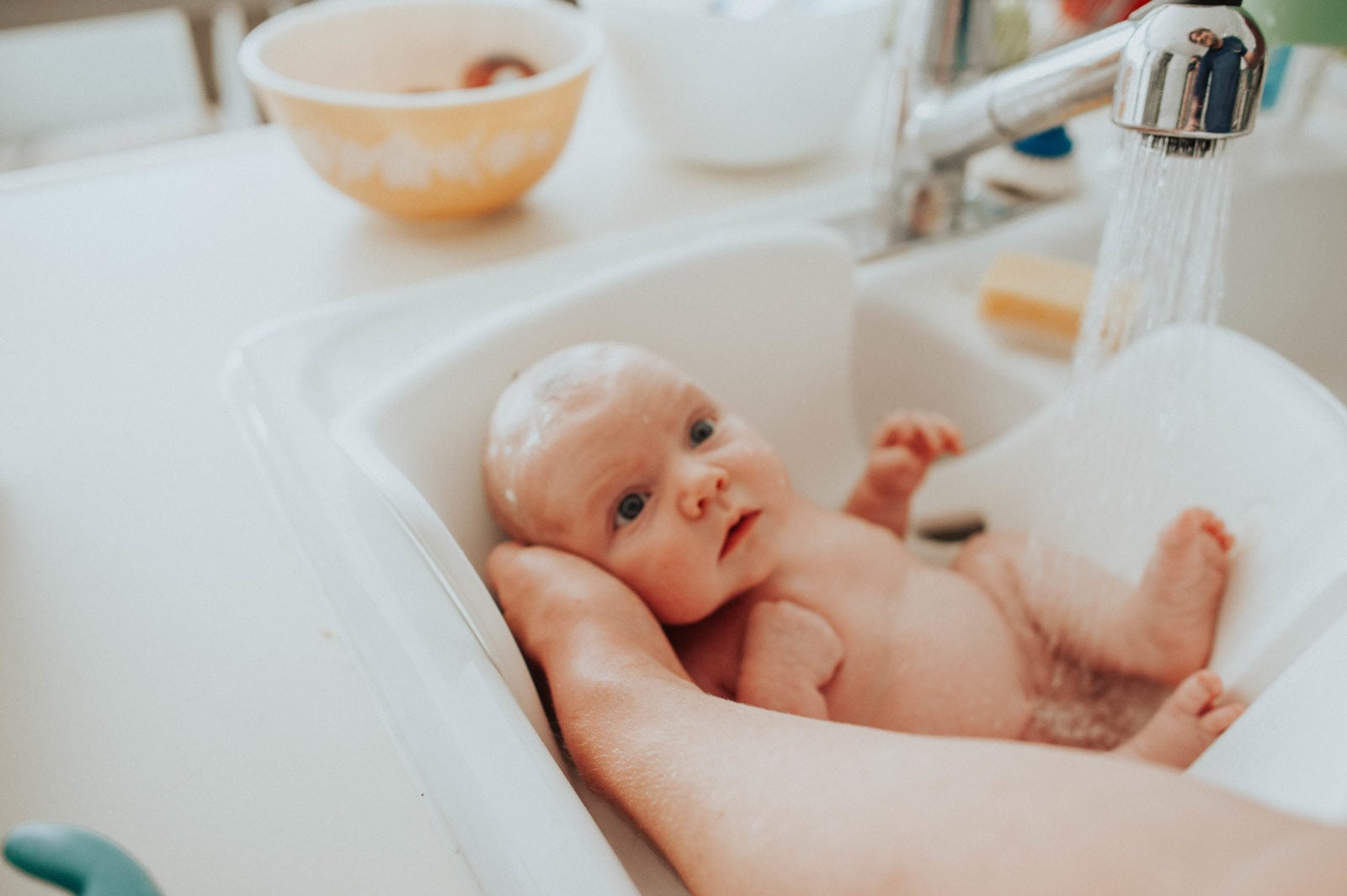 Hilde's First Bath - Oak + Oats