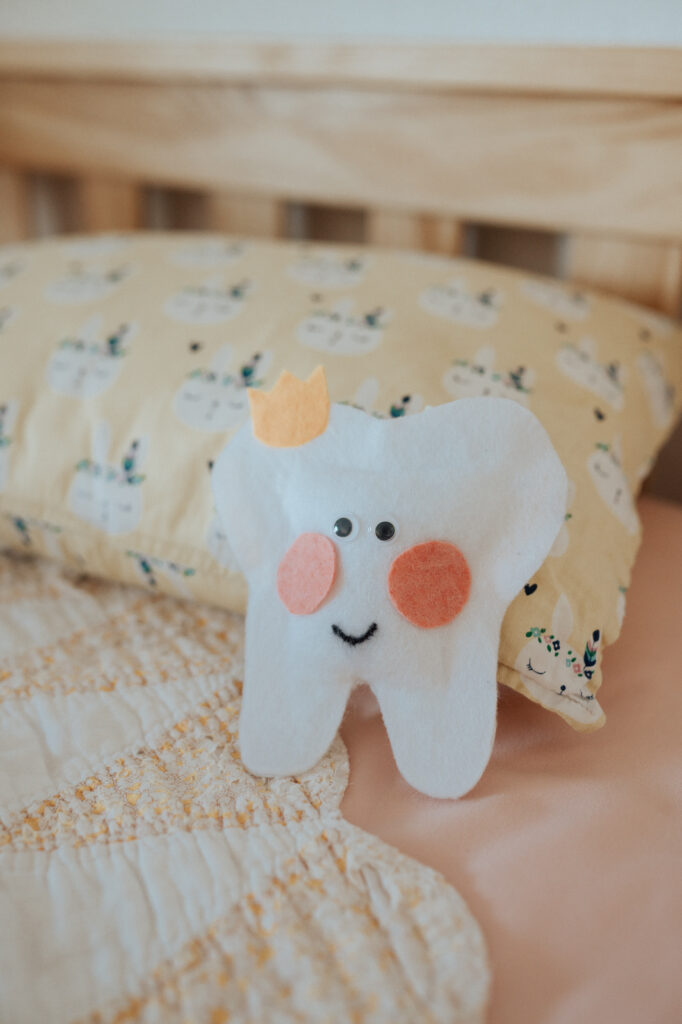 Tooth Fairy Pillow with Hidden Pockets Tutorial - Smashed Peas & Carrots